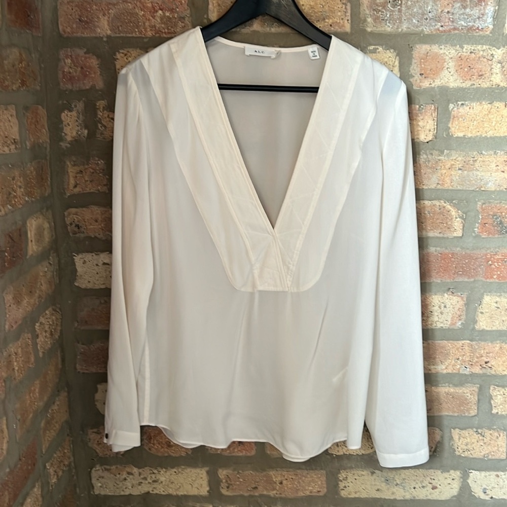 A.L.C. White Silk Top | Size 6 | Women’s V-Neck